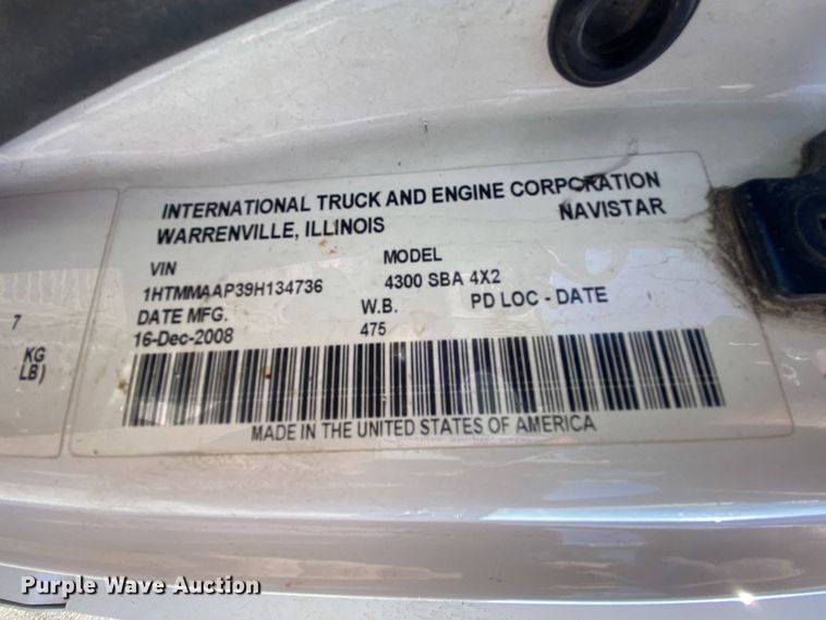 image for item DH7057 2009 International 4300  service truck