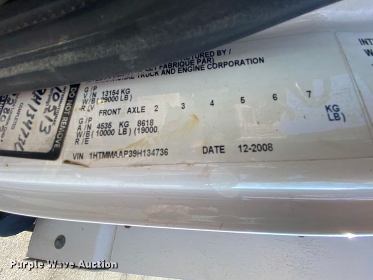 image for item DH7057 2009 International 4300  service truck