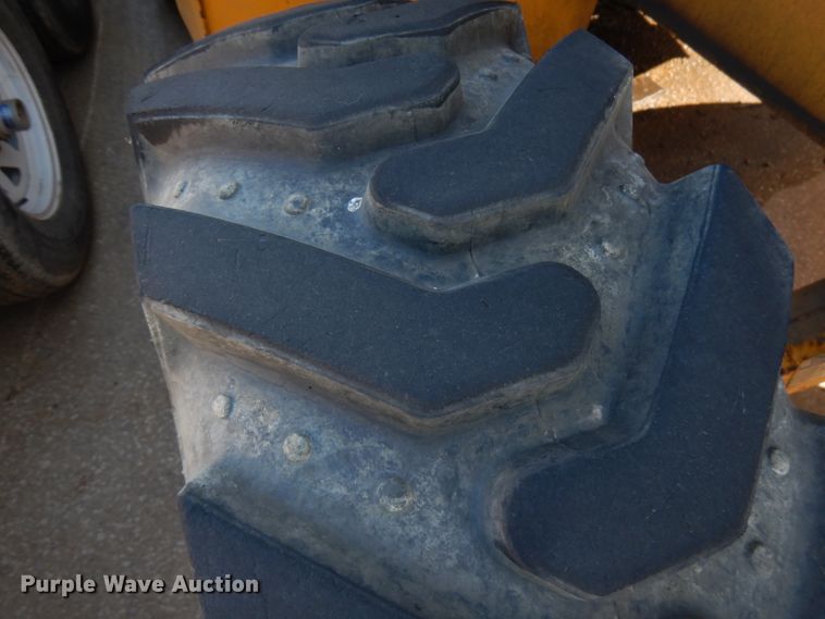 image for item DJ6000 2013 John Deere 410K  backhoe