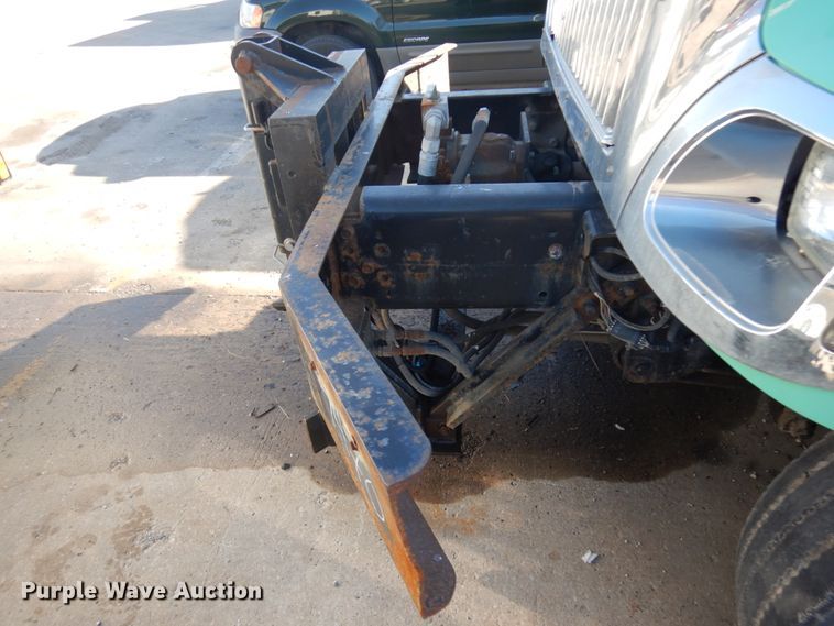 image for item DJ6003 2007 International 7400  dump truck