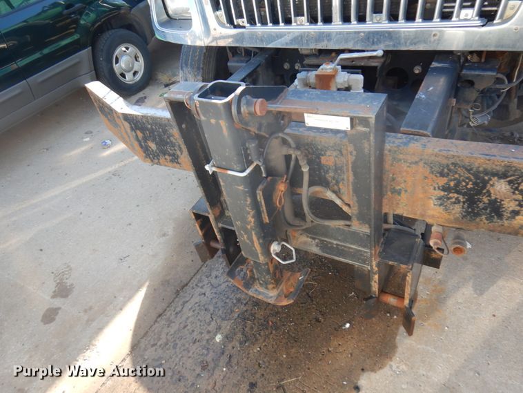 image for item DJ6003 2007 International 7400  dump truck