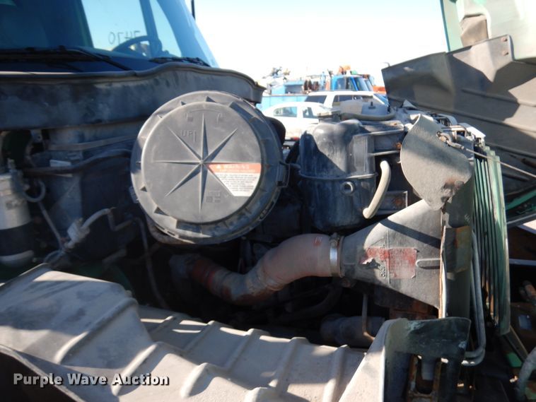 image for item DJ6003 2007 International 7400  dump truck