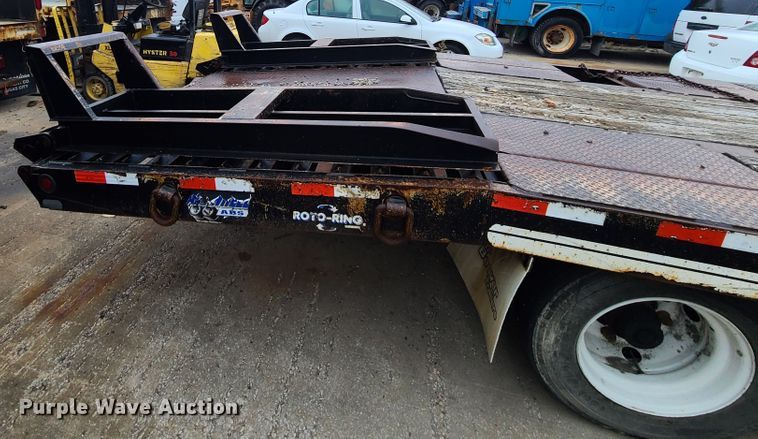 image for item DJ6006 2007 Eager Beaver equipment trailer