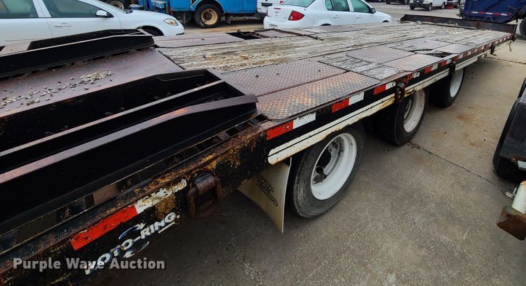 image for item DJ6006 2007 Eager Beaver equipment trailer