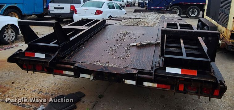 image for item DJ6006 2007 Eager Beaver equipment trailer