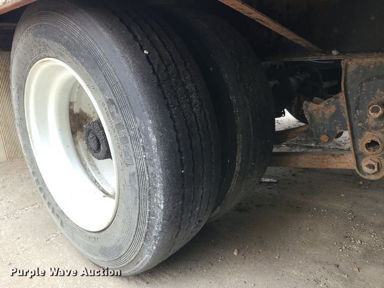 image for item DJ6006 2007 Eager Beaver equipment trailer