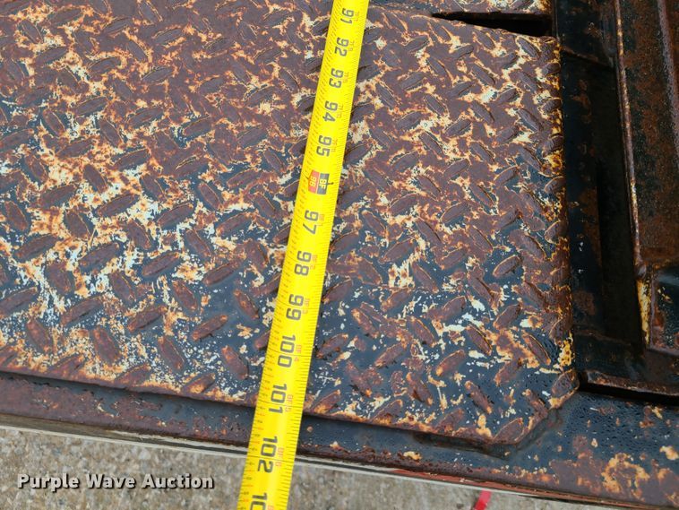 image for item DJ6006 2007 Eager Beaver equipment trailer