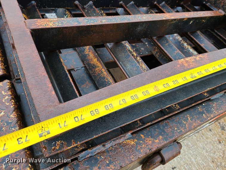 image for item DJ6006 2007 Eager Beaver equipment trailer