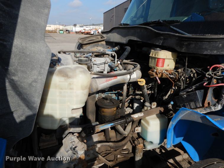 image for item DJ6007 2003 International 4300  service truck with crane