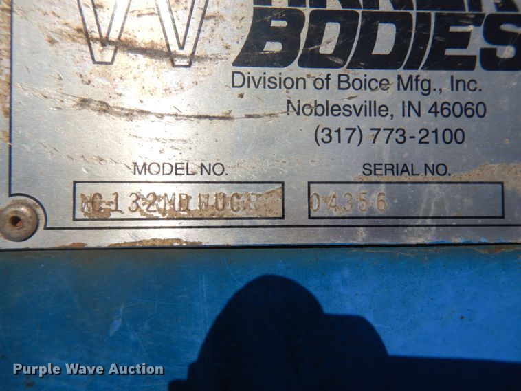 image for item DJ6008 2005 International 4300  service truck with crane