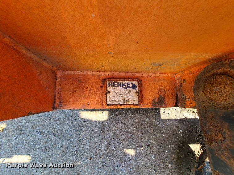 image for item DJ6009 2007 International 7600  dump truck