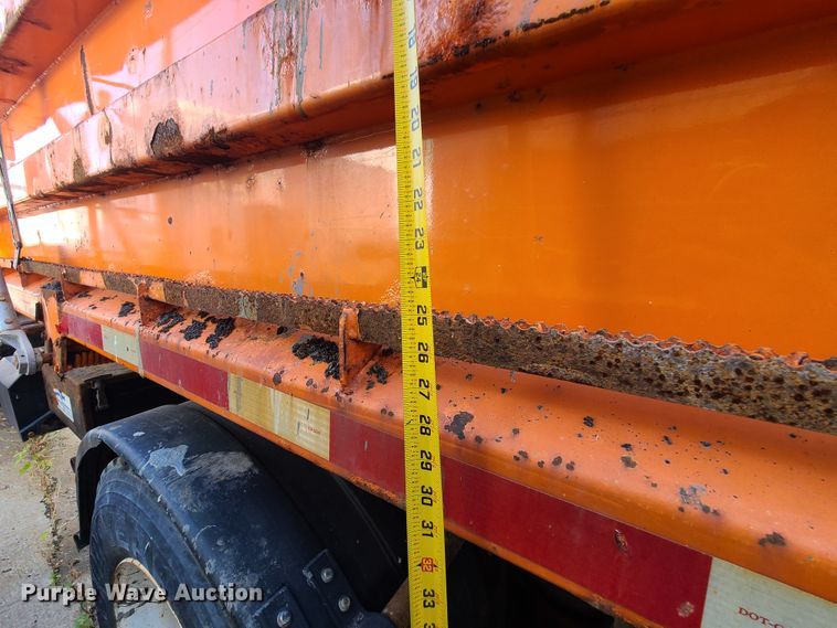 image for item DJ6009 2007 International 7600  dump truck