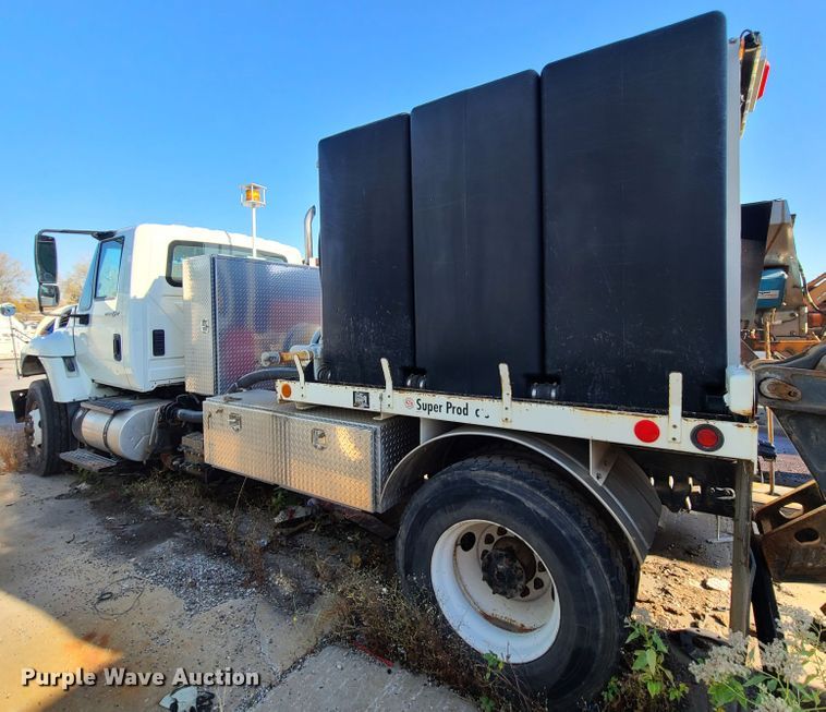 image for item DJ6010 2011 International WorkStar 7500  sewer jetter truck