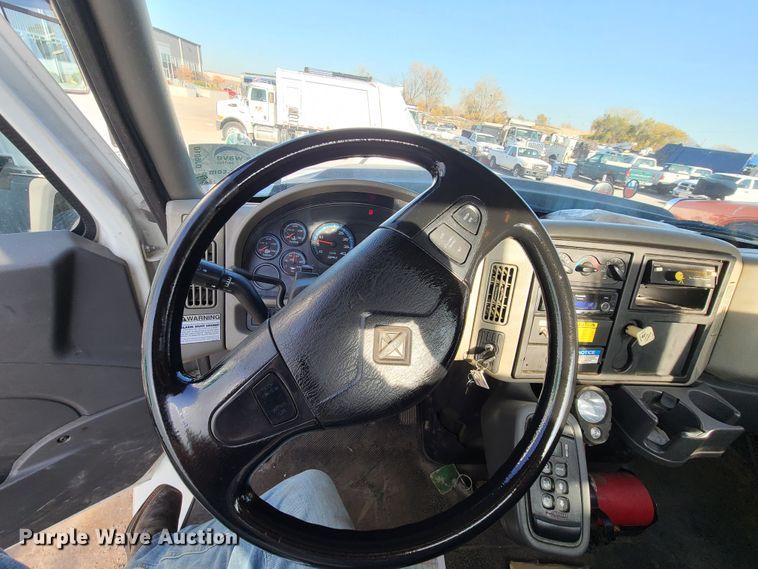 image for item DJ6010 2011 International WorkStar 7500  sewer jetter truck