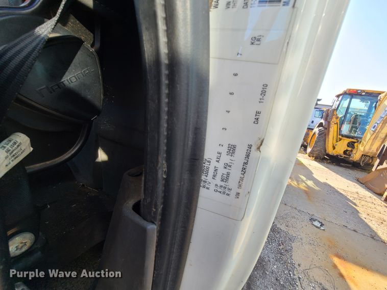 image for item DJ6010 2011 International WorkStar 7500  sewer jetter truck