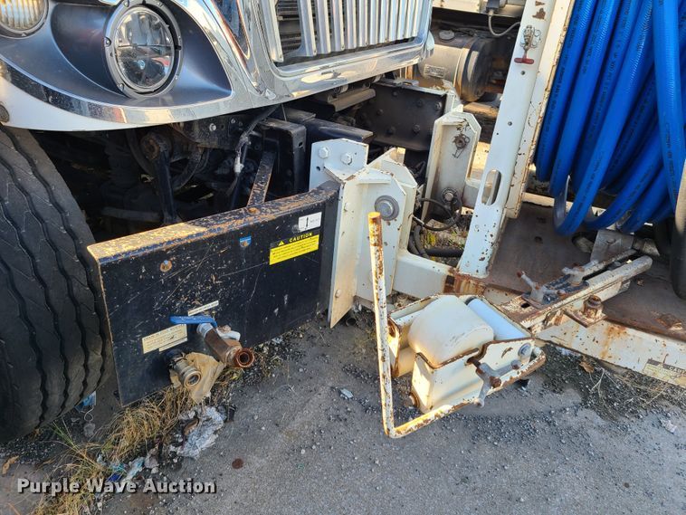 image for item DJ6010 2011 International WorkStar 7500  sewer jetter truck