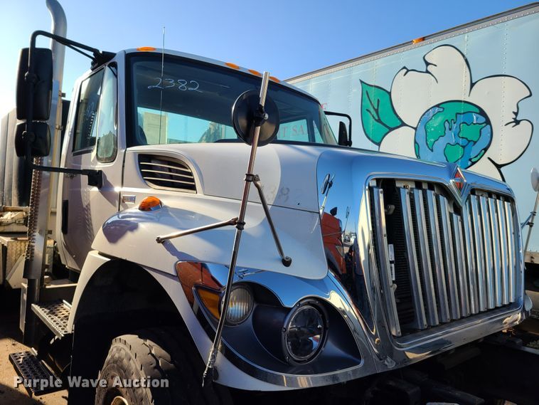 image for item DJ6010 2011 International WorkStar 7500  sewer jetter truck