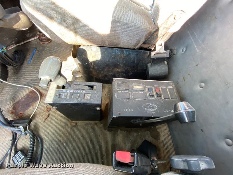 image for item DJ6012 2002 Western Star 4964SX  ready mix truck