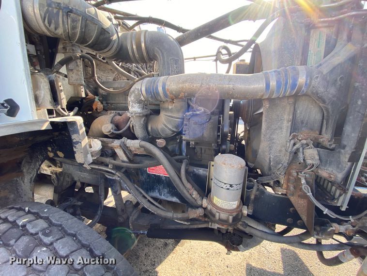 image for item DJ6012 2002 Western Star 4964SX  ready mix truck