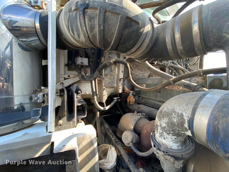 image for item DJ6012 2002 Western Star 4964SX  ready mix truck