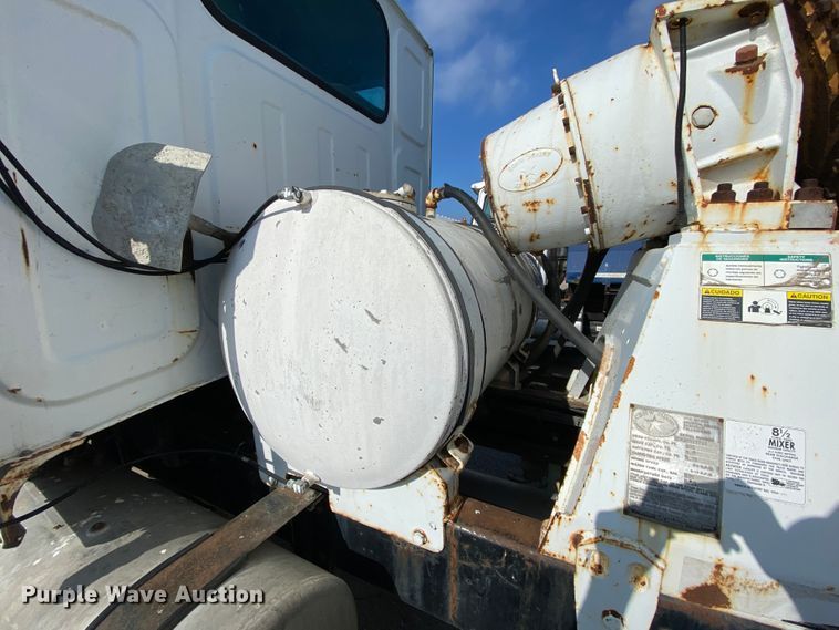 image for item DJ6012 2002 Western Star 4964SX  ready mix truck