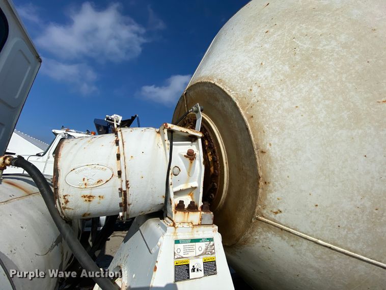 image for item DJ6012 2002 Western Star 4964SX  ready mix truck