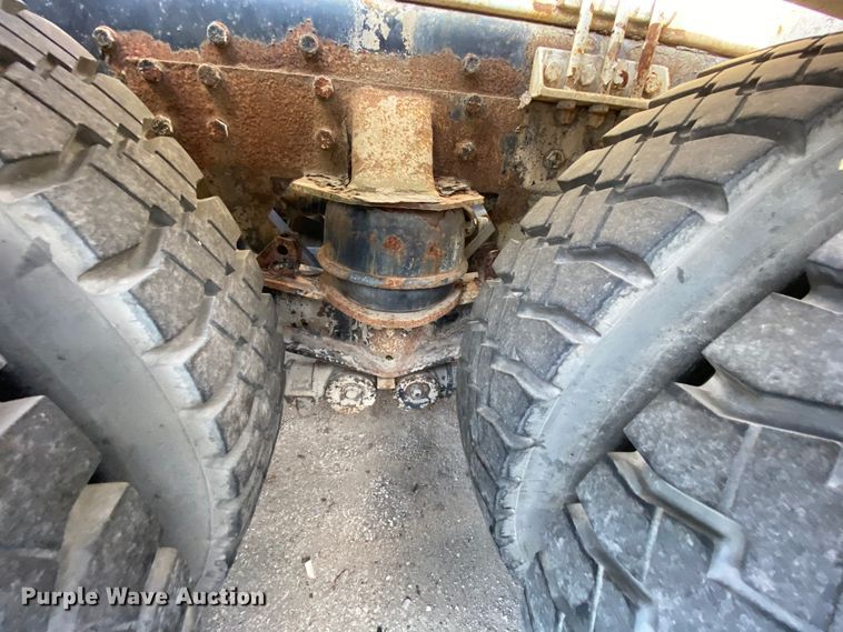 image for item DJ6012 2002 Western Star 4964SX  ready mix truck