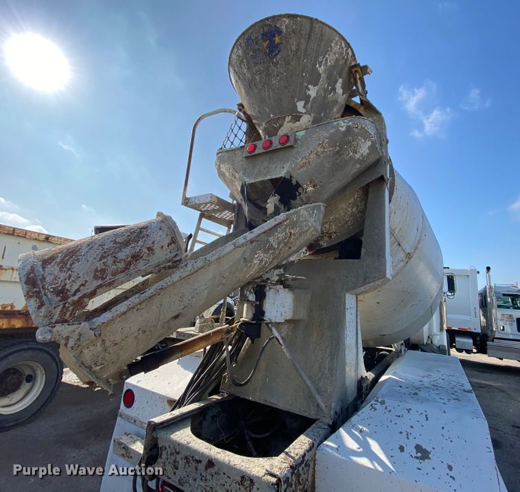 image for item DJ6012 2002 Western Star 4964SX  ready mix truck