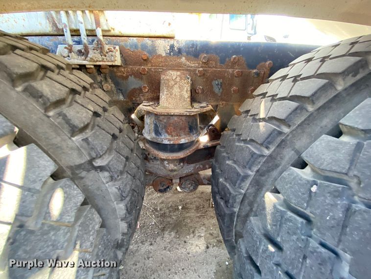 image for item DJ6012 2002 Western Star 4964SX  ready mix truck