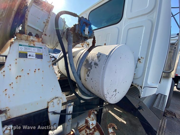 image for item DJ6012 2002 Western Star 4964SX  ready mix truck