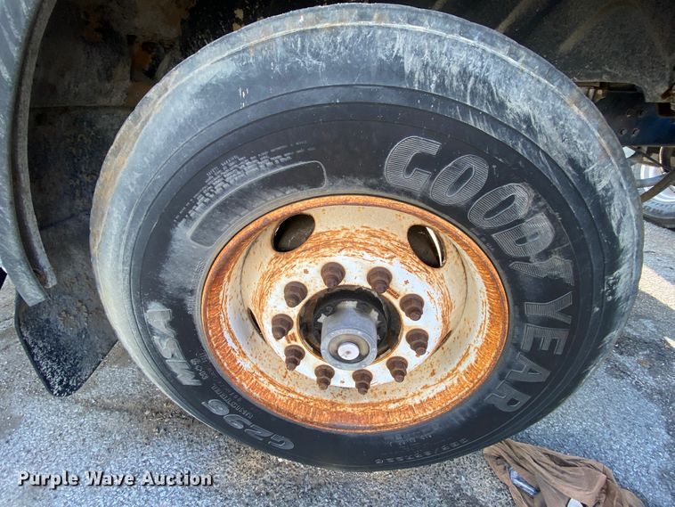 image for item DJ6012 2002 Western Star 4964SX  ready mix truck