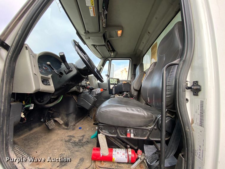 image for item DJ6013 2012 International WorkStar 7500  dump truck