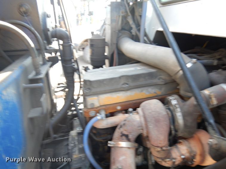 image for item DJ6017 2006 Freightliner Condor  refuse truck