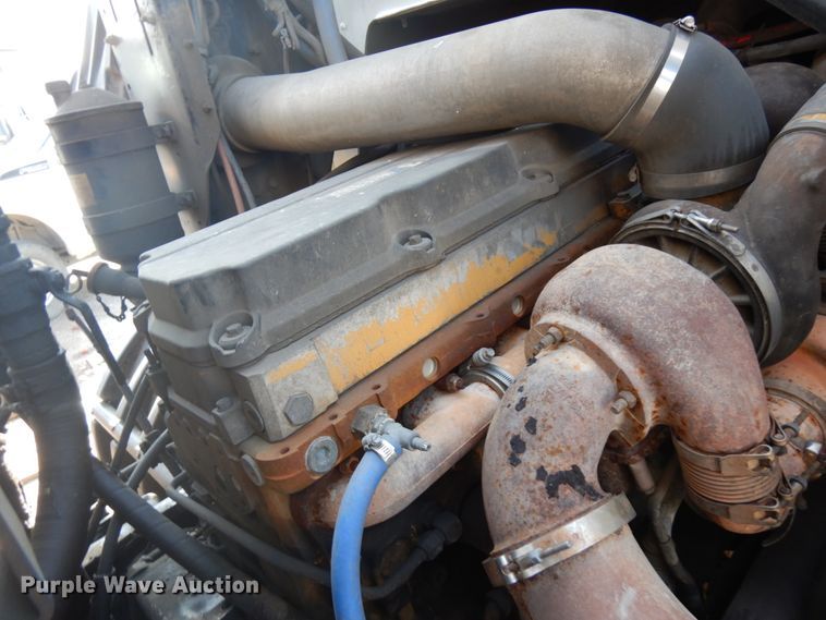 image for item DJ6017 2006 Freightliner Condor  refuse truck