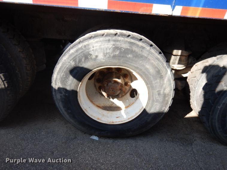 image for item DJ6017 2006 Freightliner Condor  refuse truck