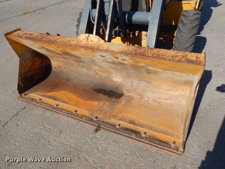 image for item DJ6019 2012 John Deere 410K  backhoe