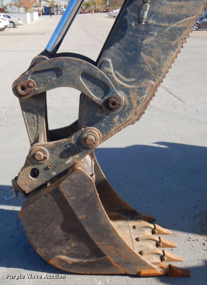 image for item DJ6019 2012 John Deere 410K  backhoe