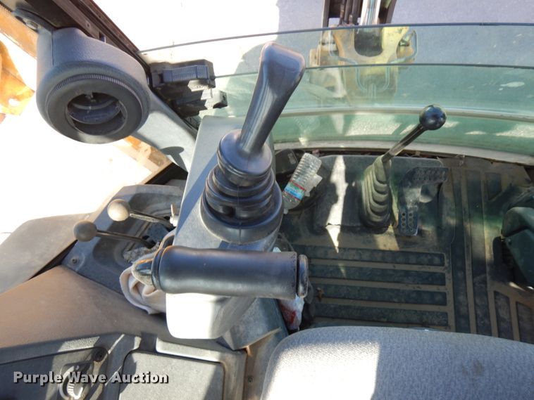 image for item DJ6019 2012 John Deere 410K  backhoe