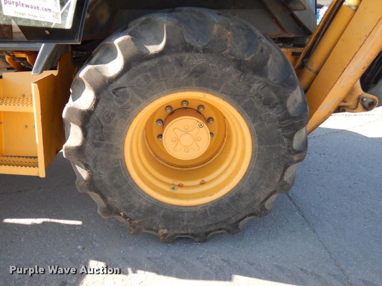 image for item DJ6019 2012 John Deere 410K  backhoe