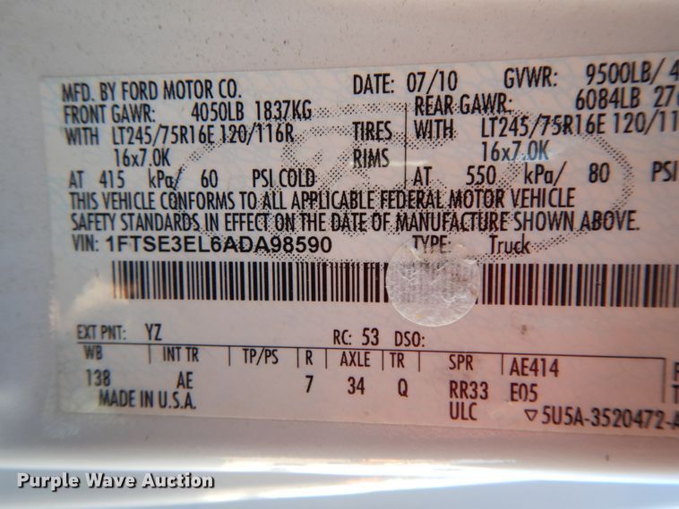 image for item HE9890 2010 Ford E350 Super Duty  van