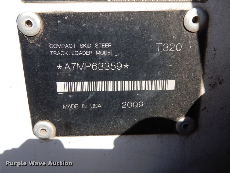 image for item HE9891 2010 Bobcat T320  skid steer loader