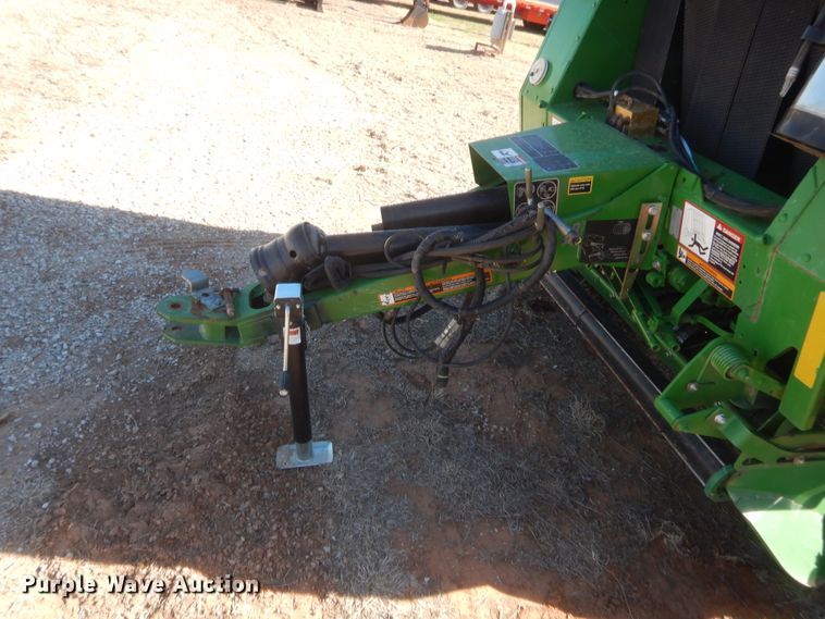 image for item DI3505 2011 John Deere 458  round baler