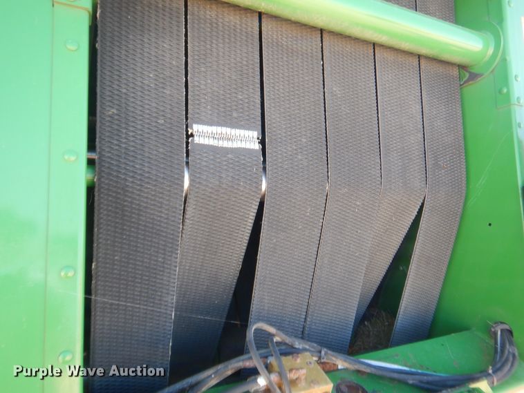 image for item DI3505 2011 John Deere 458  round baler