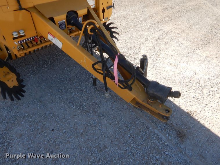 image for item DI3507 2015 Vermeer 6640 Rancher  round baler