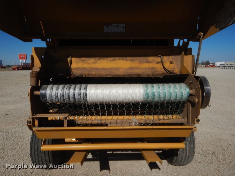 image for item DI3507 2015 Vermeer 6640 Rancher  round baler