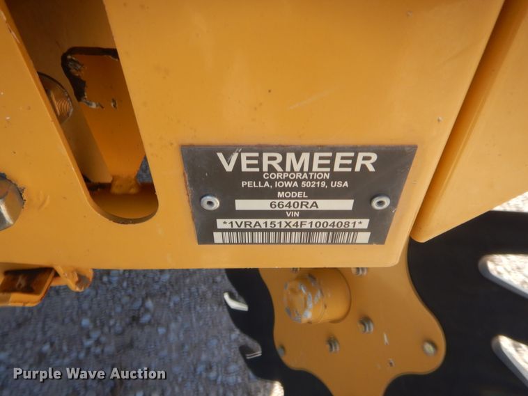 image for item DI3507 2015 Vermeer 6640 Rancher  round baler