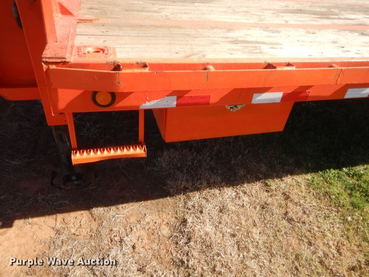 image for item DI3525 2018 PJ L3352 equipment trailer