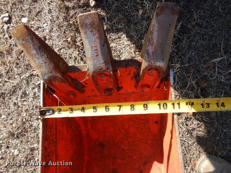 image for item DI3527 2018 Kubota BX23S  backhoe