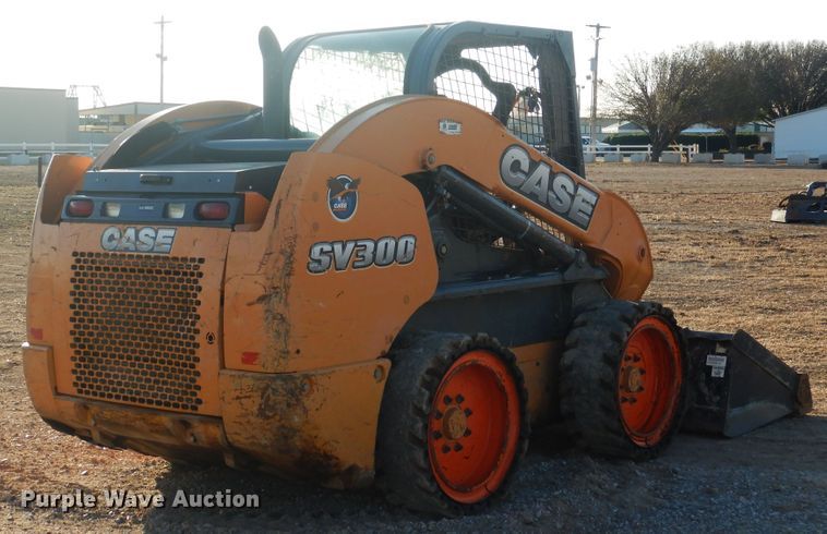 image for item DI3528 2013 Case SV300  skid steer loader