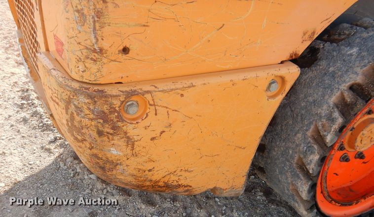 image for item DI3528 2013 Case SV300  skid steer loader